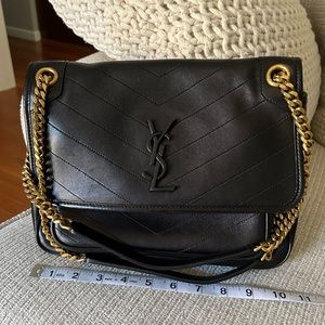 Saint Laurent Niki Smooth leather, medium